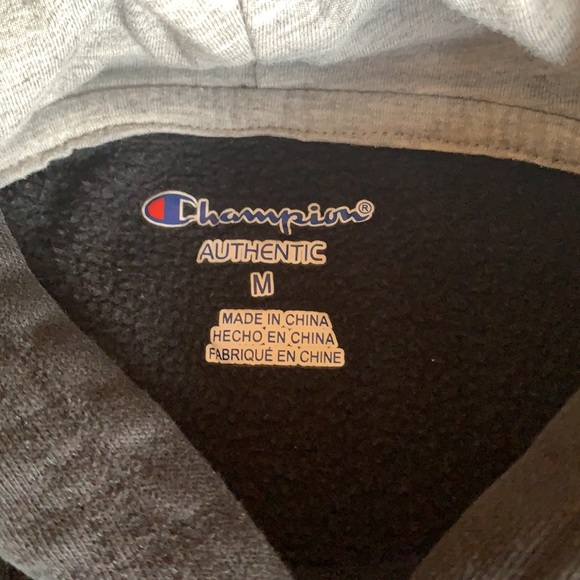 Boys’ M Champion hoodie - Picture 3 of 4